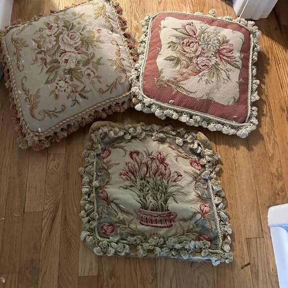 Handmade needlrpoint pillow covers with/without feather insert  Antique - Picture 2 of 10